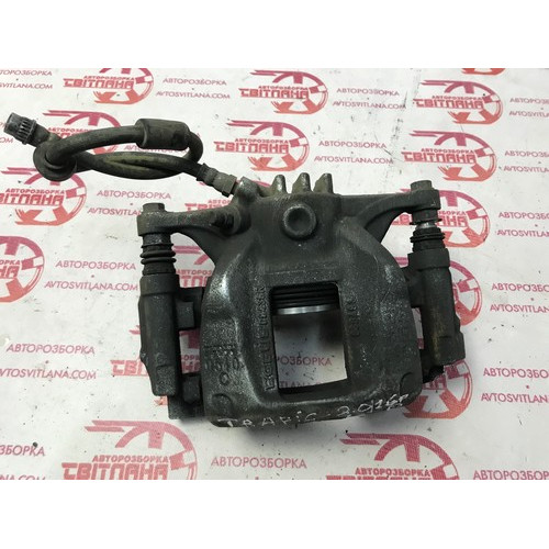  Супорт передний правый Renault Trafic III 2014-2021 410013477R